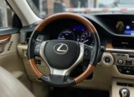 Lexus ES300h