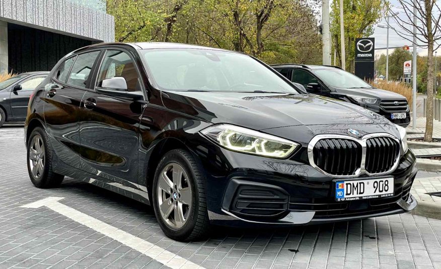 BMW 118i (F40)