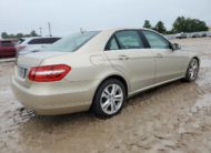 Mercedes Benz E350 (W212)