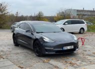 Tesla Model 3 Long Range