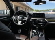 BMW G30 520i