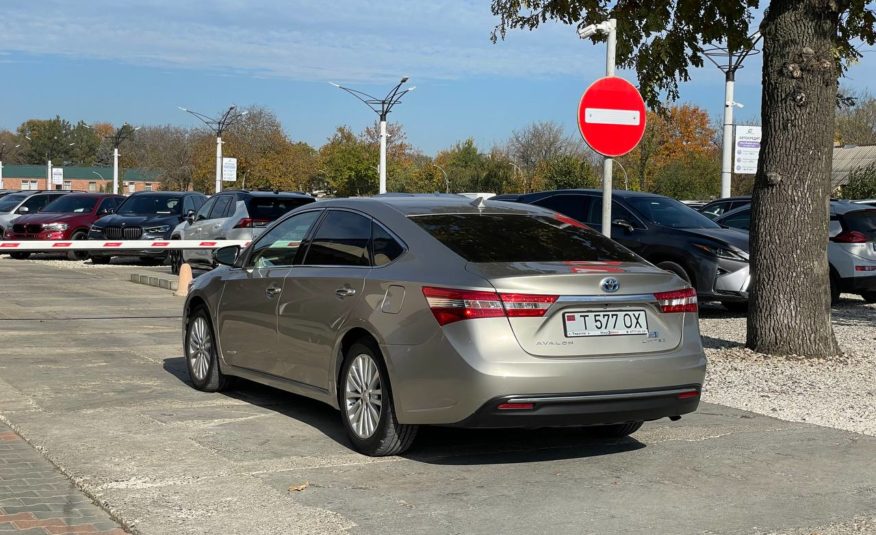 Toyota Avalon Hybrid