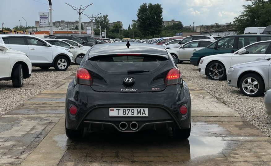 Hyundai Veloster