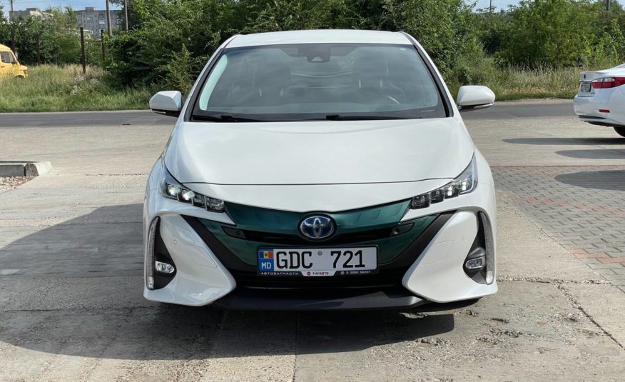 Toyota Prius Prime Plug-In-Hybrid