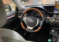 Lexus ES300h