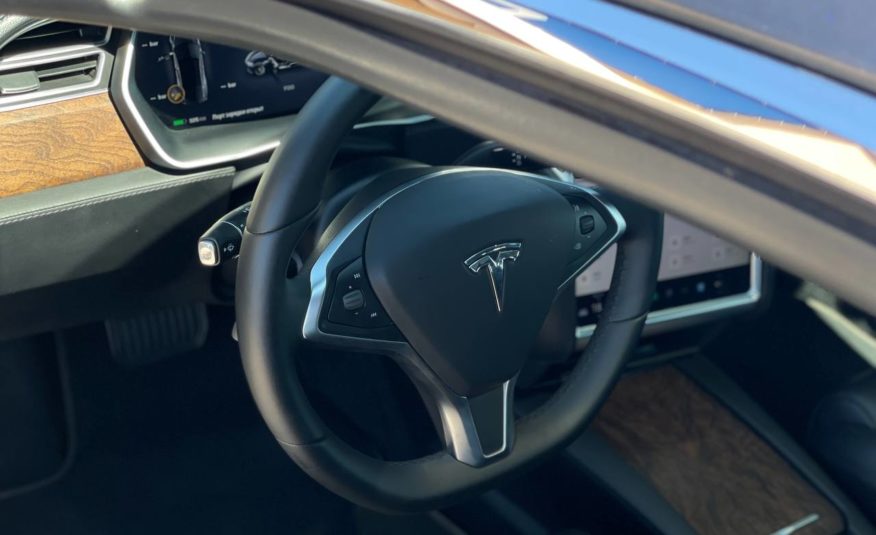 Tesla Model S 75