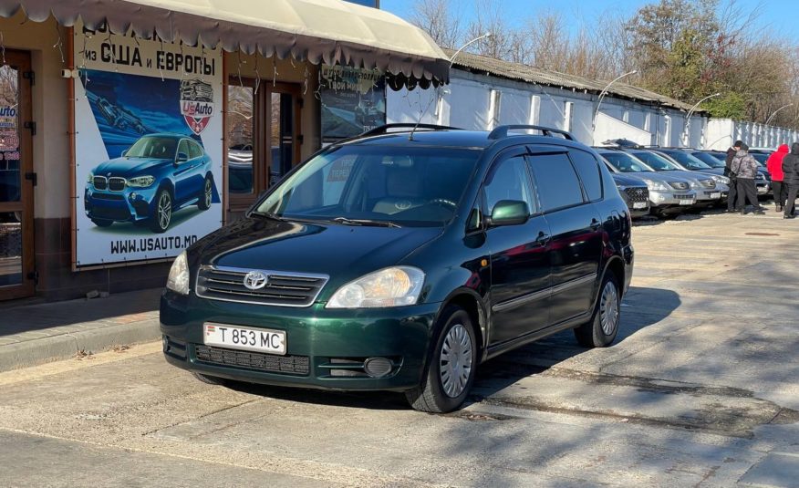 Toyota Avensis Verso