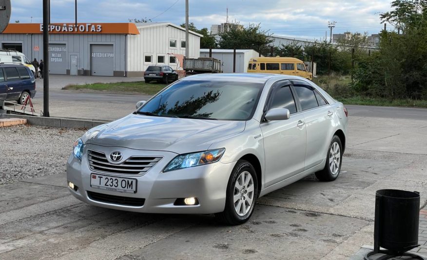 Toyota Camry 40 Hybrid