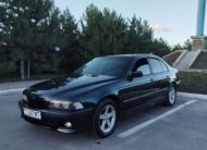 BMW E39 525i
