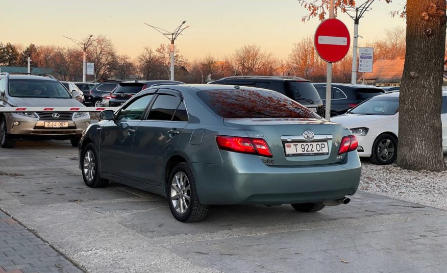 Toyota Camry 45 Hybrid