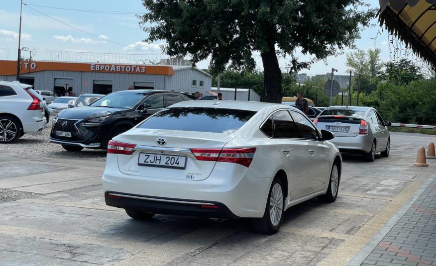 Toyota Avalon Hybrid