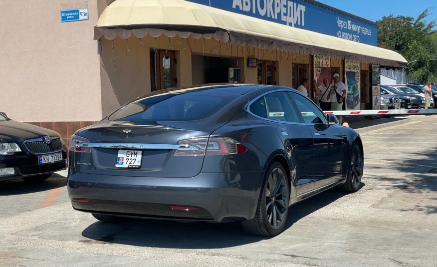 Tesla Model S 75