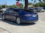 Tesla Model S 85D