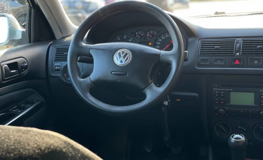 Volkswagen Golf 4