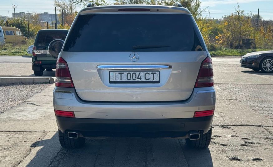 Mercedes Benz GL450