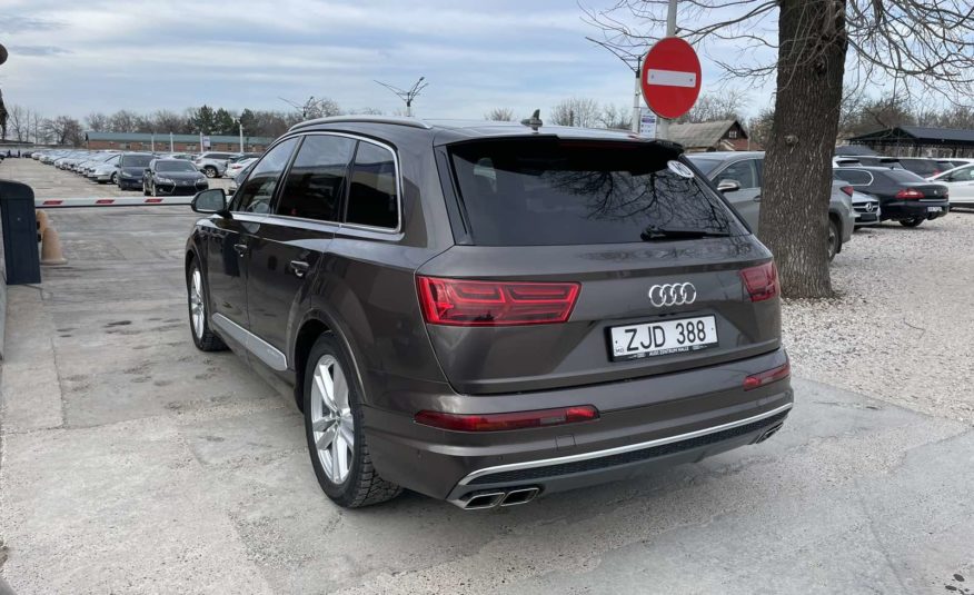 Audi SQ7 Quattro