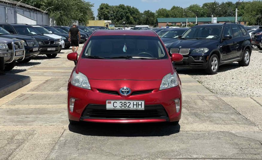 Toyota Prius 30