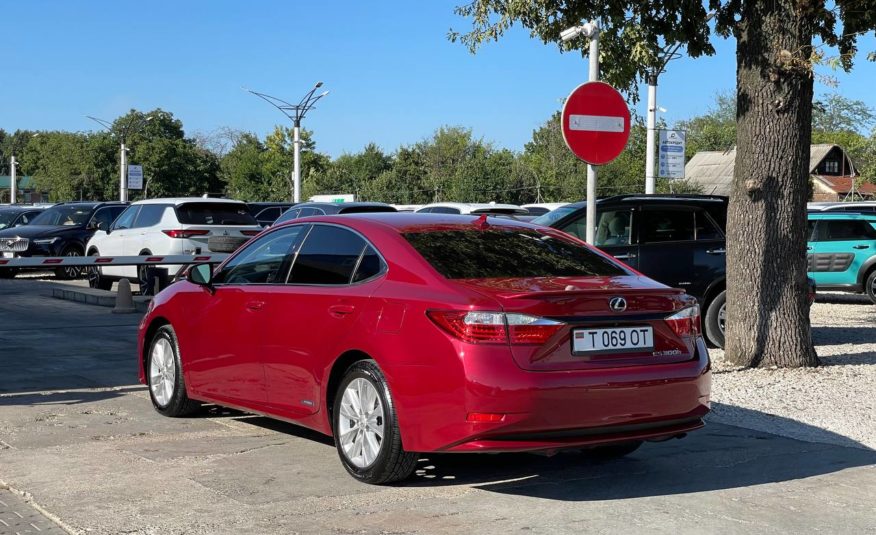 Lexus ES300h