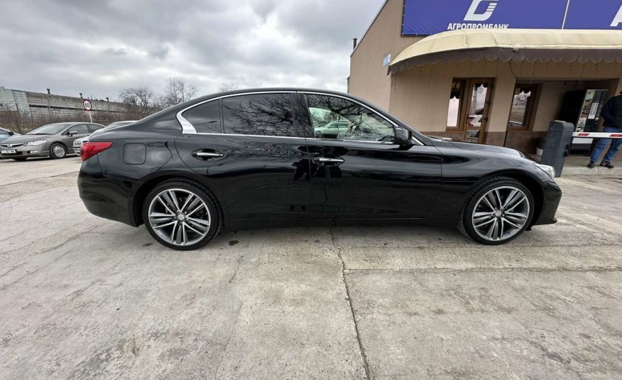 Infiniti Q50