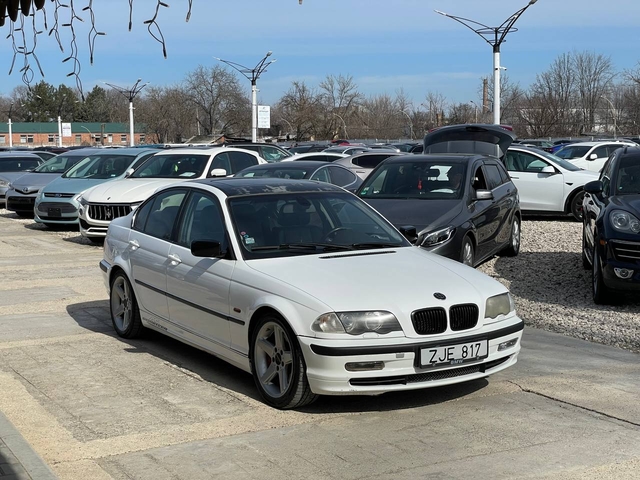 BMW E46 330i