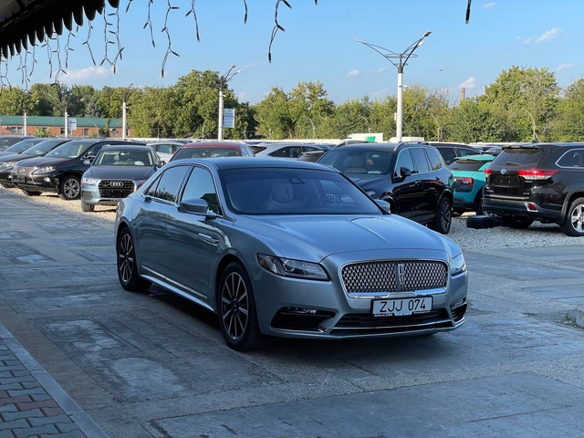 Lincoln Continental