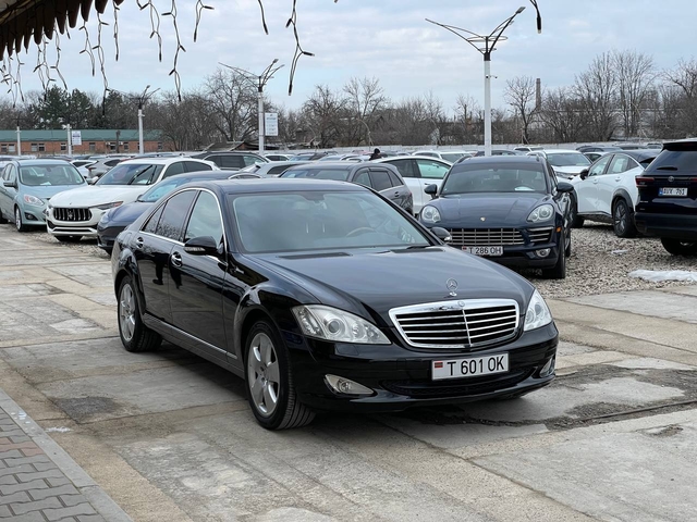 Mercedes Benz S320 W221