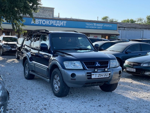 Mitsubishi Montero