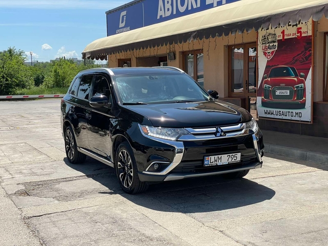 Mitsubishi Outlander Plug-In-Hybrid