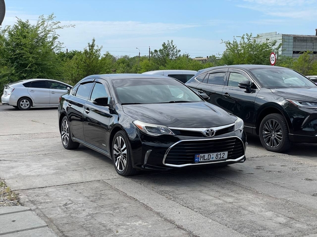 Toyota Avalon Hybrid