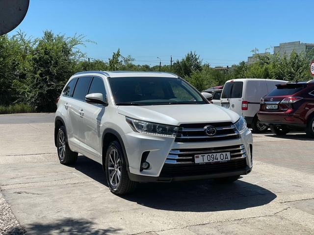 Toyota Highlander Hybrid