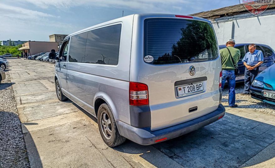 Volkswagen T5 Transporter 2013