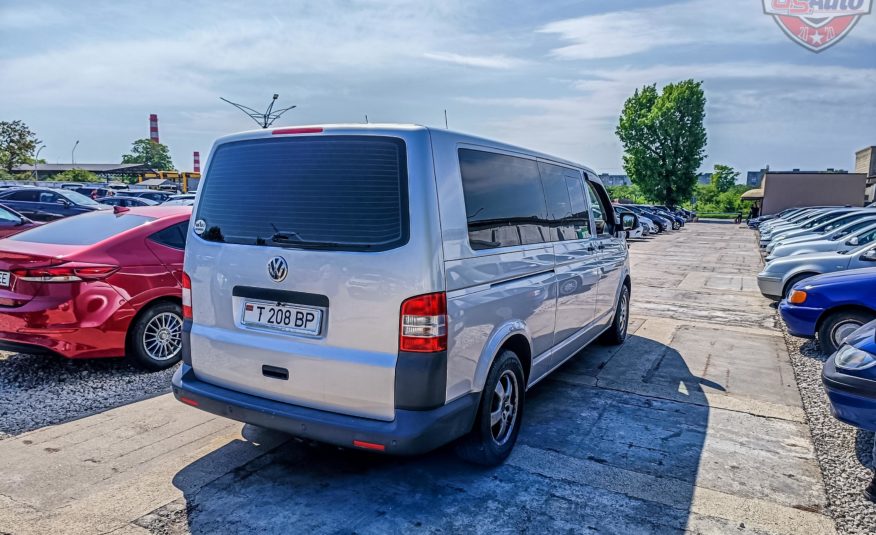 Volkswagen T5 Transporter 2013