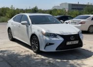 Lexus ES300h