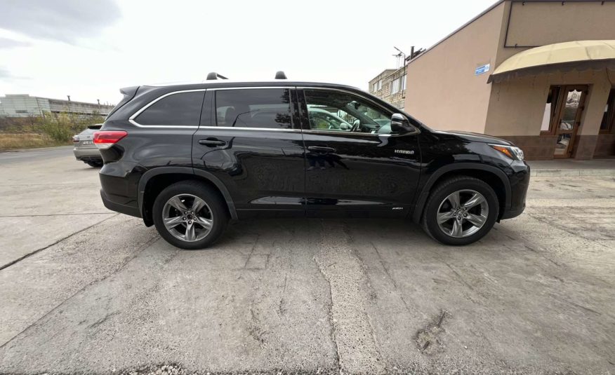 Toyota Highlander Hybrid