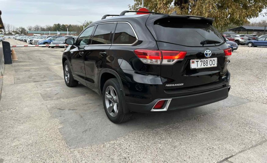 Toyota Highlander Hybrid