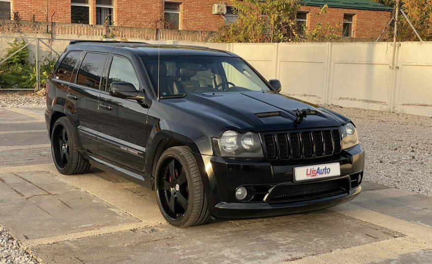 Jeep Grand Cherokee SRT8