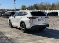 Toyota Highlander Hybrid