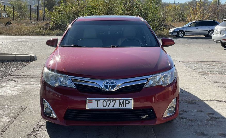 Toyota Camry Hybrid