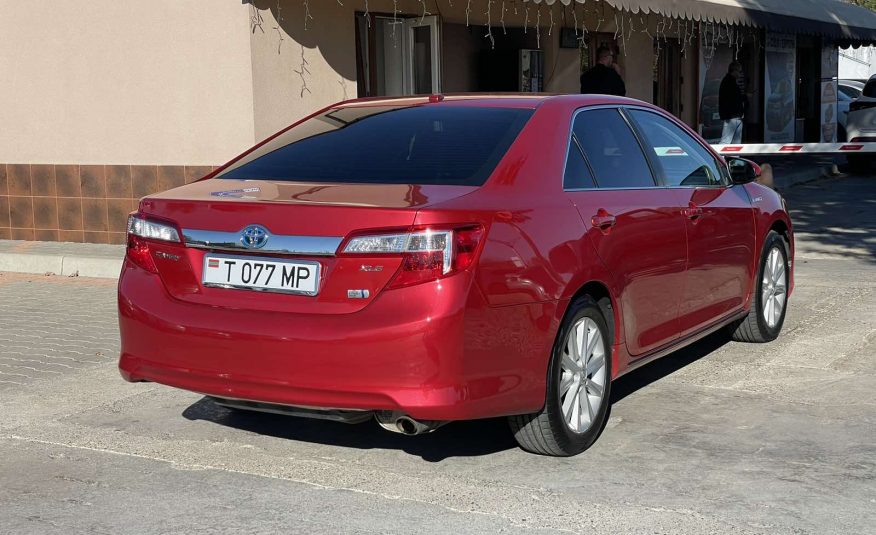 Toyota Camry Hybrid