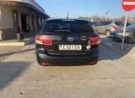 TOYOTA AVENSIS T27 2009