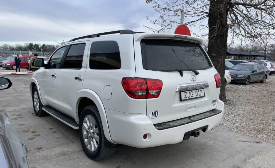 Toyota Sequoia 2012