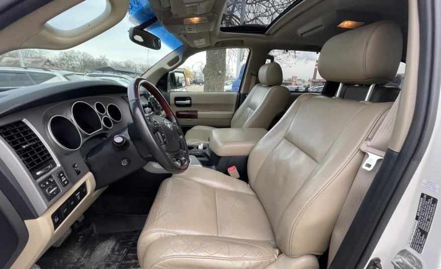 Toyota Sequoia 2012