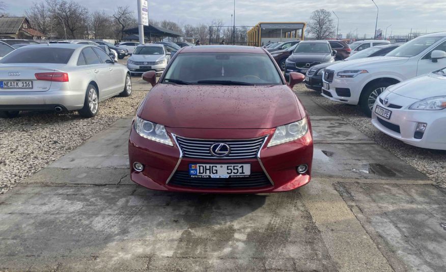 Lexus ES300h