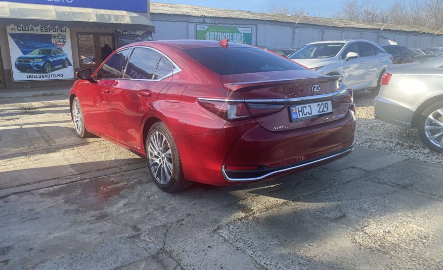 Lexus ES300h