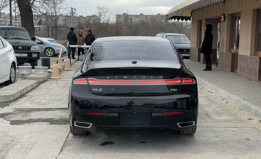 Lincoln MKZ Hybrid