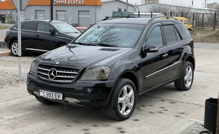 Mercedes Benz ML500 W164