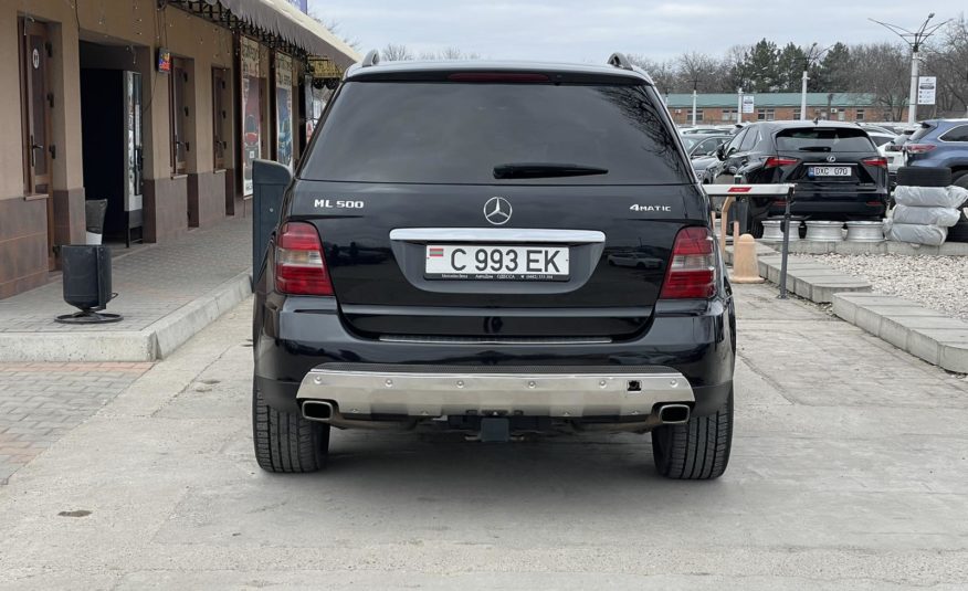 Mercedes Benz ML500 W164