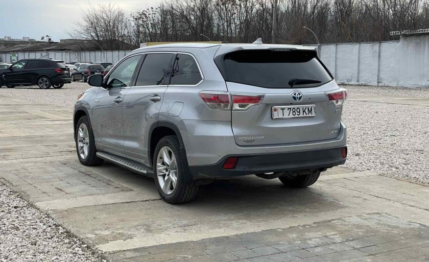 Toyota Highlander Hybrid