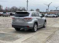 Toyota Highlander Hybrid