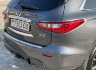 Infiniti JX35